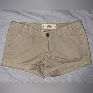 Hollister khaki shorts
